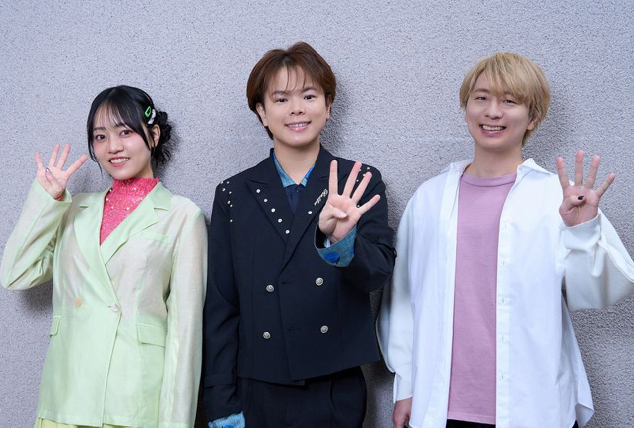 魔入りました！入間くん劇場版プロジェクト始動発表イベントに登壇した声優陣3名の記念写真